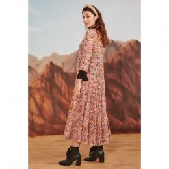 Curate In The Long Dress - Butterfly Moment