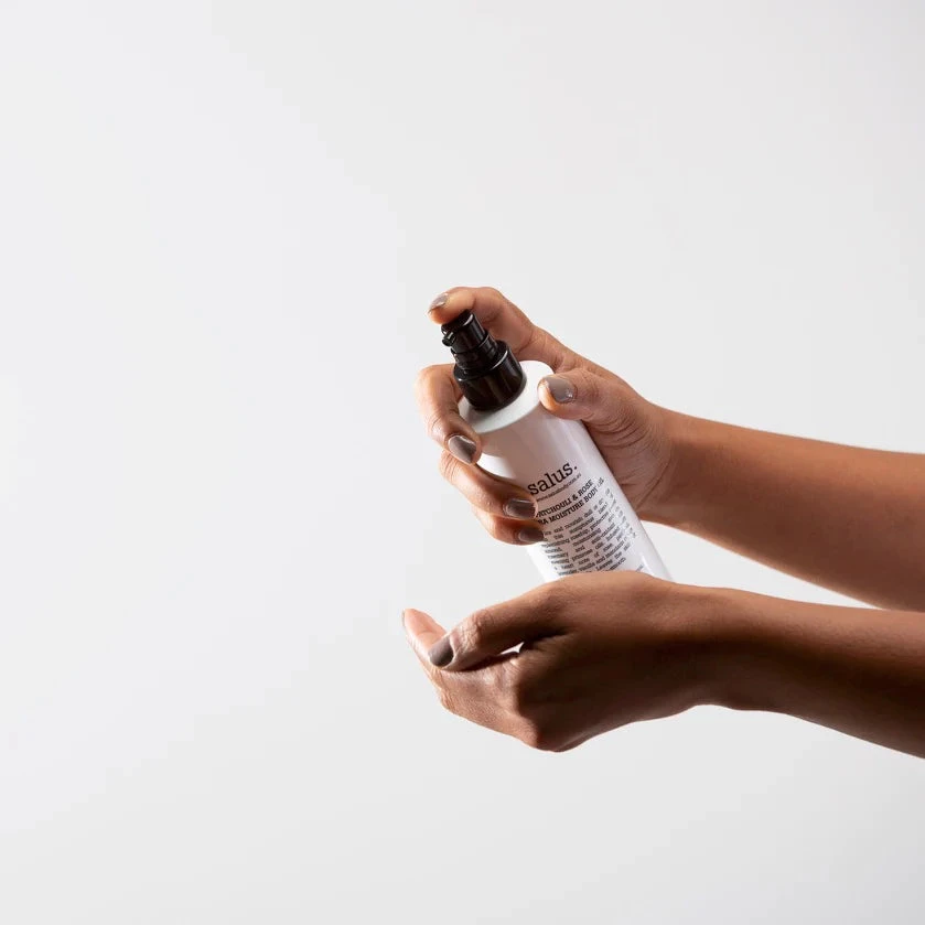 Bath & Body Salus Rosehip & Orange Rejuvenation Body Oil 200ML 2 Bath & Body Salus Rosehip & Orange Rejuvenation Body Oil 200ML