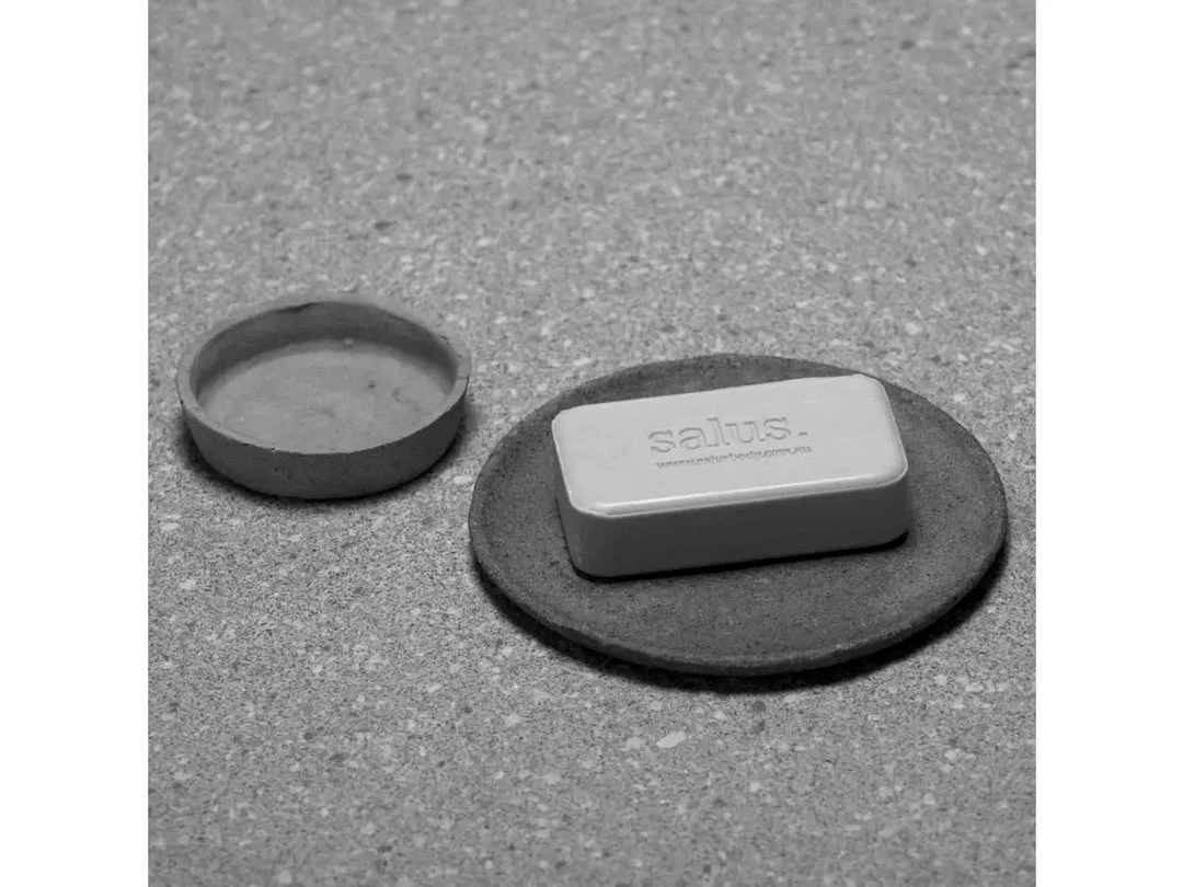 Salus Pumice & Peppermint Soap Bath & Body 2 Salus Pumice & Peppermint Soap Bath & Body